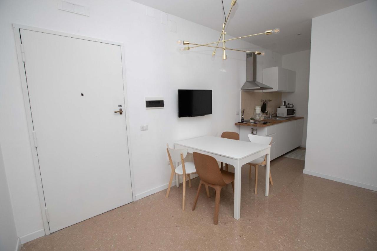 Appartement Municipiohouse-84 By Dimorra à Naples Extérieur photo